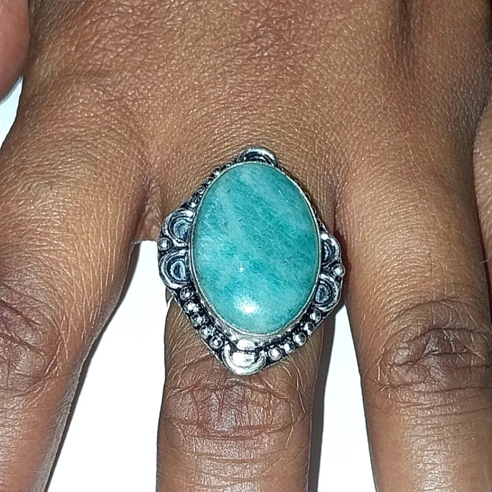Vintage Elegant 925 Silver and Turquoise Ring Sz 7